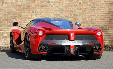Ferrari LaFerrari 24