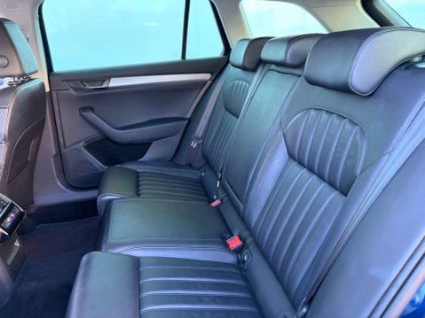Skoda Superb 2.0 Superb SE L Executive TDI 5dr 63