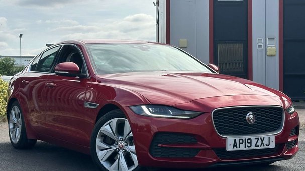 Jaguar XE 2.0 D180 S Saloon 4dr Diesel Auto Euro 6 (s/s) (180 ps) Service History