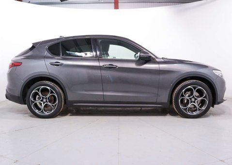 Alfa Romeo Stelvio 2.0 Stelvio Sprint TB AWD Auto 4WD 5dr 13