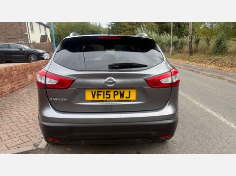 Nissan Qashqai 1.6 Qashqai Tekna dCi 5dr 12