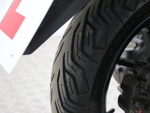 Yamaha Nmax 125 GPD125-A ABS 33