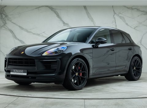 Porsche Macan GTS 1