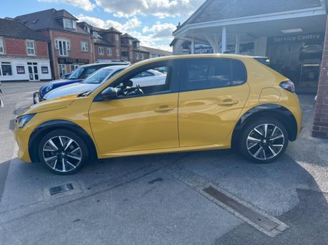 Peugeot 208 1.2 PureTech GT Euro 6 (s/s) 5dr 7