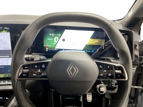 Renault Austral 1.2 E-TECH iconic esprit Alpine SUV 5dr Petrol Hybrid Auto Euro 6 (s/s) (20 13