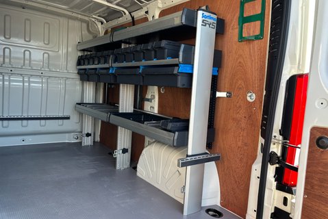 Citroen Relay 33 L1H1 X 120 ps BlueHdi Panel Van - Racking & Invertor 16