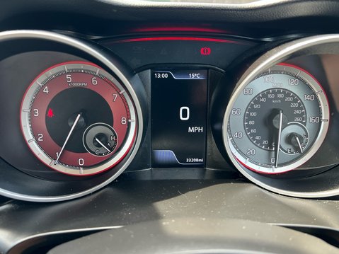 Suzuki Swift SPORT BOOSTERJET MHEV 11