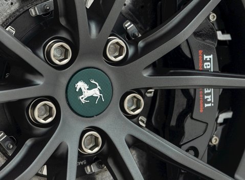 Ferrari 812 Superfast 29