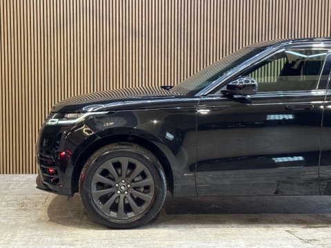 Land Rover Range Rover Velar 2.0 Range Rover Velar R-Dynamic S D240 Auto 4WD 5dr 31