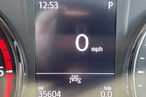 Volkswagen Crafter CR35 L2 H2 177 ps Tdi Trendline DSG 36