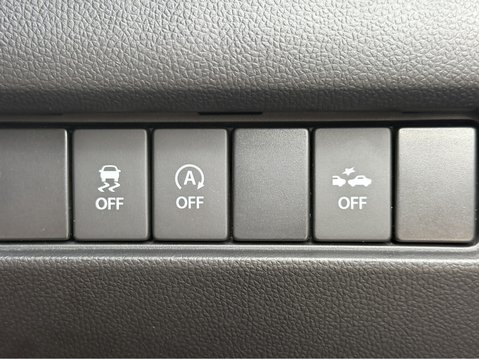 Suzuki Swift 1.2 Dualjet 83 12V Hybrid SZ-L 5dr 33