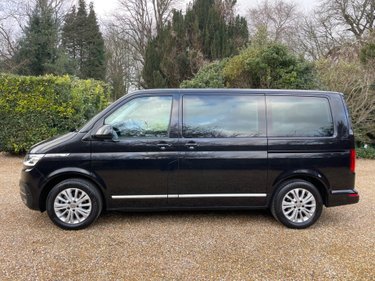 Volkswagen Caravelle 2.0 TDI Executive MPV 5dr Diesel DSG Euro 6 (s/s) (150 ps) 3