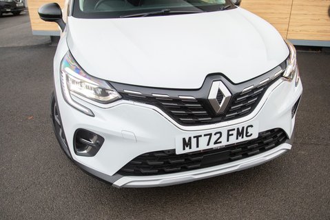 Renault Captur TECHNO E-TECH 10