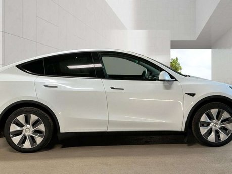Tesla Model Y ModeL Y Long Range AWD 4WD 5dr 13
