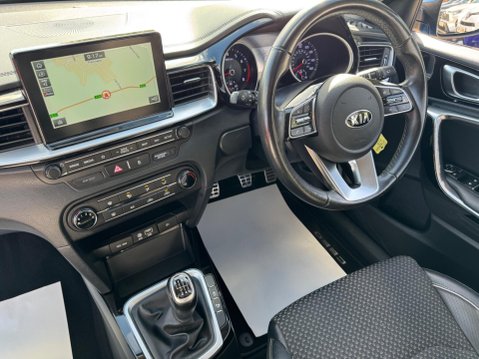 Kia Ceed 1.4 T-GDi Blue Edition Euro 6 (s/s) 5dr 13