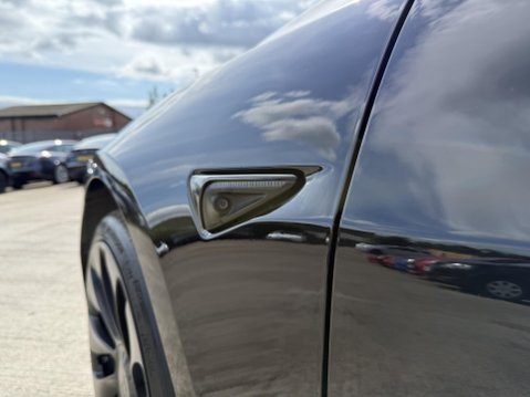Tesla Model 3 (Dual Motor) Performance Saloon 4dr Electric Auto 4WDE (Performance Upgrade 47