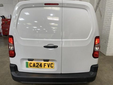 Peugeot Partner PROFESSIONAL PREMIUM PLUS L1 6