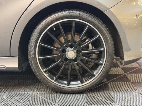 Mercedes-Benz A Class 2.1 A200d AMG Line (Premium) 7G-DCT Euro 6 (s/s) 5dr 26