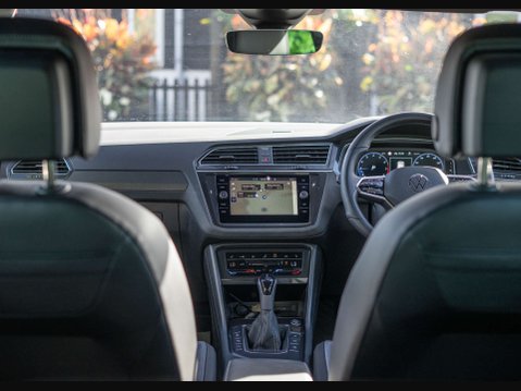 Volkswagen Tiguan 1.5 Tiguan R-Line Edition TSI Semi-Auto 5dr 13
