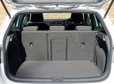 Volkswagen Golf GTD 2.0 TDi 19