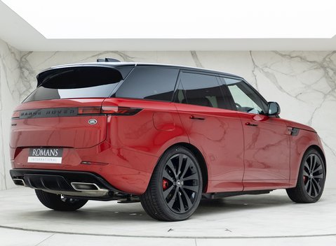 Land Rover Range Rover Sport P510e First Edition 7