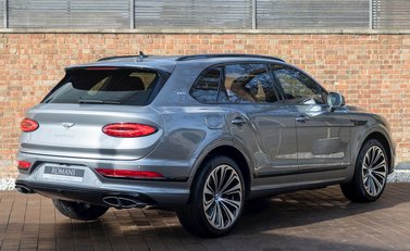 Bentley Bentayga V8 First Edition 7
