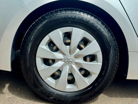 Toyota Corolla 1.8 VVT-h Excel Touring Sports 5dr Petrol Hybrid CVT Euro 6 (s/s) (140 ps) 76