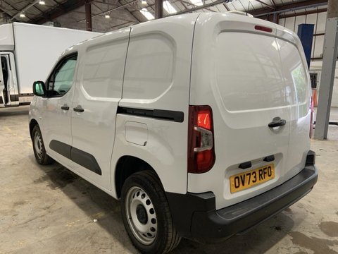 Peugeot Partner BLUEHDI PROFESSIONAL PREMIUM PLUS L1 10