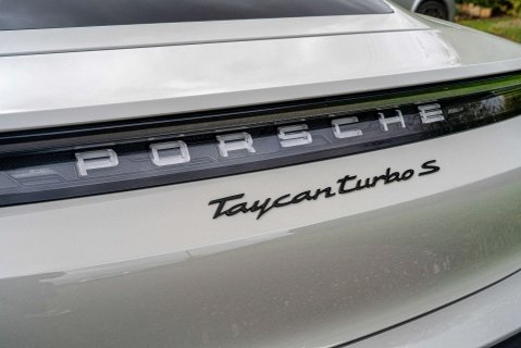 Porsche Taycan Taycan Turbo S 4WD 4dr 26