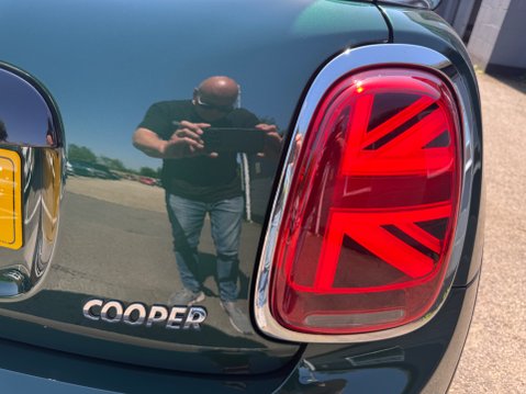 Mini Hatch COOPER AUTOMATIC 29