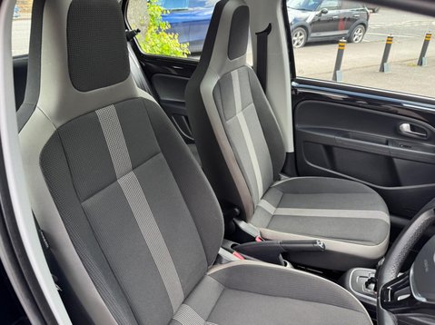 Volkswagen Up HIGH UP BLUEMOTION TECHNOLOGY 17