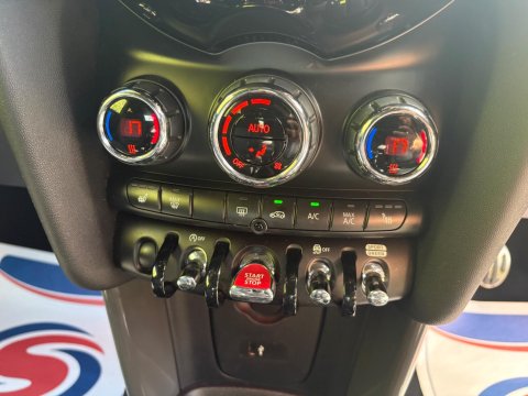 Mini Hatch COOPER SPORT 24