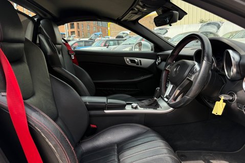 Mercedes-Benz SLK SLK250 BLUEEFFICIENCY AMG SPORT ED125..11 SERVICES..LAST OWNER 9 YEARS.. 41
