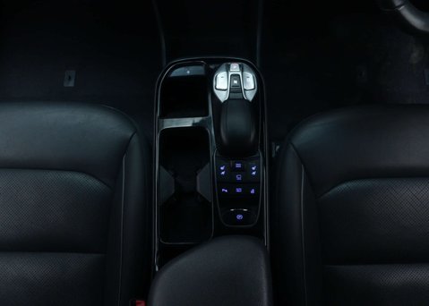 Hyundai IONIQ IONIQ Premium SE BEV 5dr 18