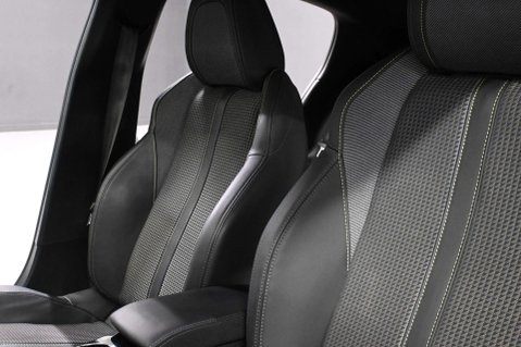 Peugeot 208 208 GT Ev 5dr 22