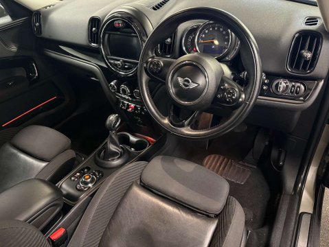 Mini Countryman 1.5 Countryman Cooper Auto 5dr 15