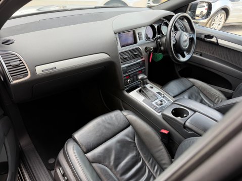 Audi Q7 TDI QUATTRO S LINE PLUS 10