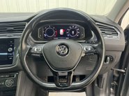 Volkswagen Tiguan 2.0 Tiguan SEL TDI 4Motion Semi-Auto 4WD 5dr 75