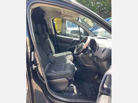 Citroen Berlingo 1.6 HDi 625 LX L1 5dr 22