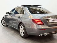 Mercedes-Benz E Class 2.0 E220d SE (Premium Plus) Saloon 4dr Diesel G-Tronic+ Euro 6 (s/s) (194 p 17