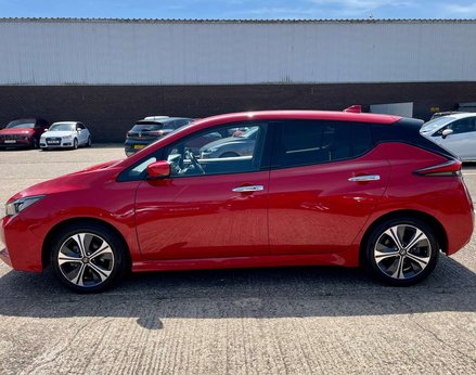Nissan LEAF Leaf Tekna 5dr 110kw 39kwh (Automatic) 11