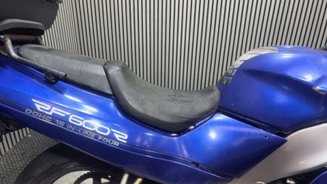 Suzuki RF 1994 RUNNING PROJECT BIKE CLASSIC SPARES OR REPAIR 600CC 11
