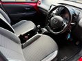 Toyota Aygo VVT-I X-TREND 12