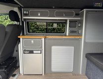 Volkswagen Transporter Highline|Camper|4 Berth|4 Belt|Pop Top|Kitchen|Euro 6 8