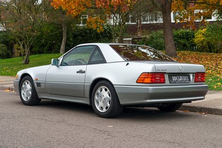 Mercedes-Benz SL Series SL500 4