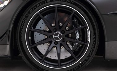 Mercedes-Benz Amg GT BLACK SERIES 16