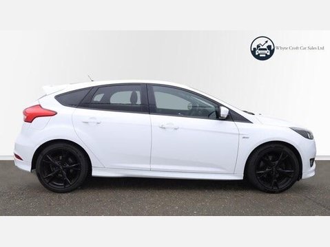 Ford Focus 1.5T EcoBoost ST-Line Euro 6 (s/s) 5dr 2