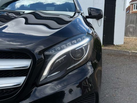 Mercedes-Benz GLA 2.1 GLA220 CDI AMG Line SUV 5dr Diesel 7G-DCT 4MATIC Euro 6 (s/s) (170 ps) 15