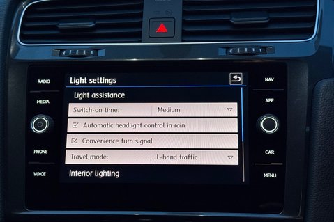Volkswagen e-Golf E-GOLF - 12 MONTHS MOT -APPLE CAR PLAY  47