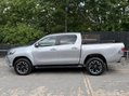 Toyota Hilux INVINCIBLE X 4WD D-4D DCB 6